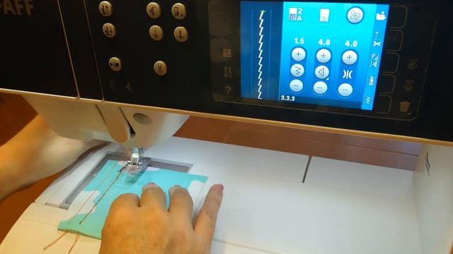 Pfaff Performance 5,2 швейная машина. Иголка с двумя ушками. смотреть онлайн