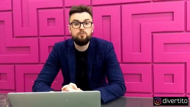 Как себя вести, если девушка смотрит на тебя. смотреть онлайн