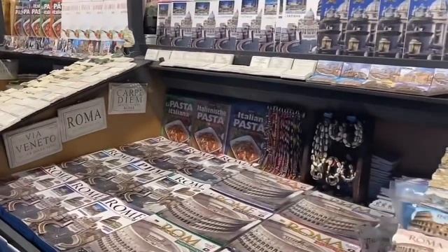 Италия 8 минут римского удовольствия | Обед на CAMPO DEI FIORI | Сувениры из Рима смотреть онлайн