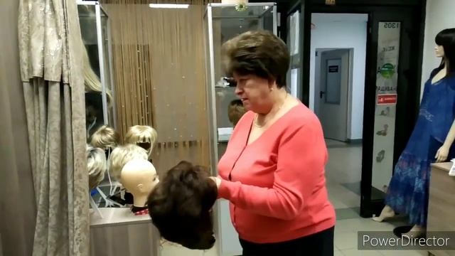 Куплюкороткий, классический парик. Madren АТ. Цена 1800 смотреть онлайн