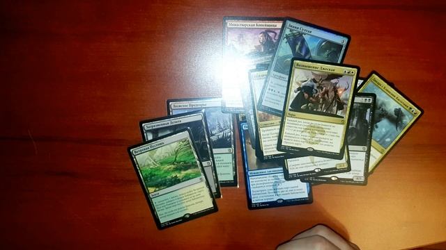 Вскрытие дисплея Ханы Таркира (Russian Khans of Tarkir Booster Box Opening ) смотреть онлайн