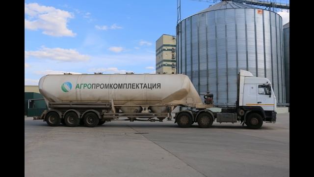 Крупнейший молочный комплекс построили в Курской области смотреть онлайн