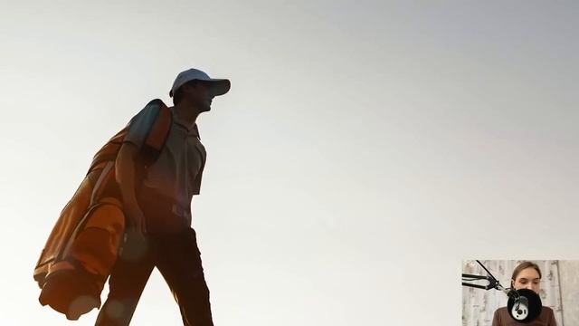 Отец дал деньги, чтобы помочь сыну, но тот вернулся и шокировал поступком... смотреть онлайн