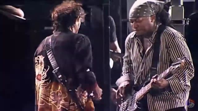 "Jumping Jack Flash" (Live On Copacabana Beach) - The Rolling Stones 2010 смотреть онлайн