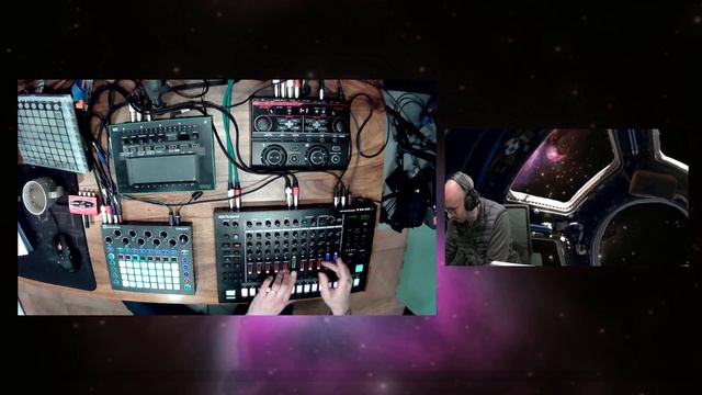 Hardstyle Techno with the Roland TR8S смотреть онлайн