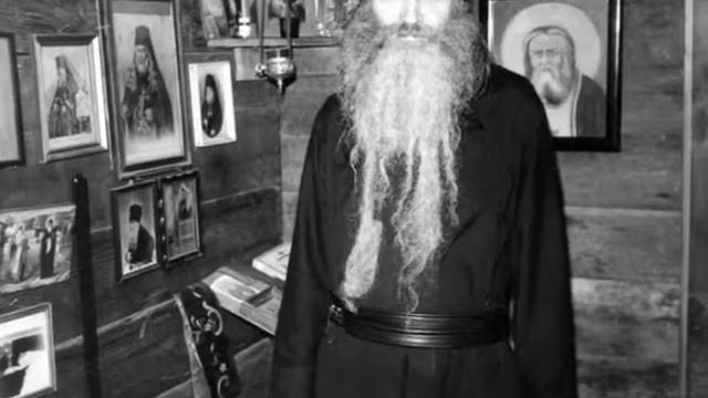 МОНАХ духовный стих. фото Иеромонаха Серафима (Роуз). смотреть онлайн