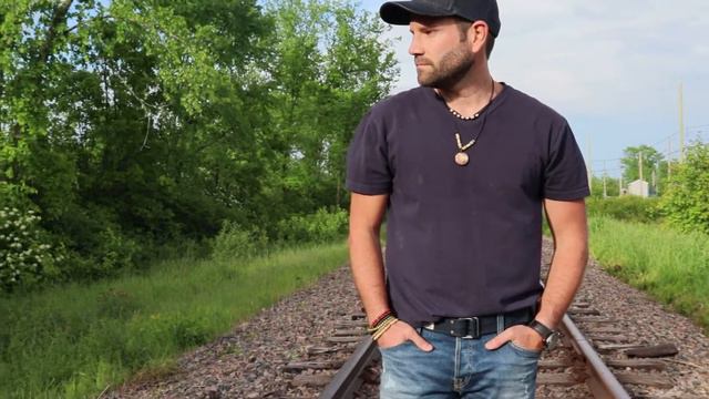 Daniel Guay « Quelqu'un pour quelqu'un » смотреть онлайн