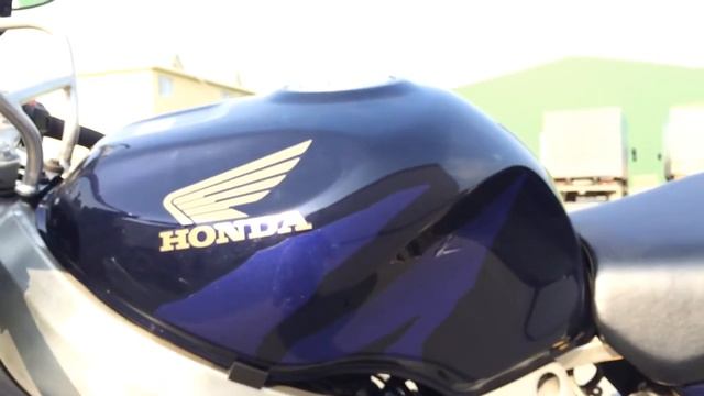 Honda CBR900RR fireblade B4908 смотреть онлайн