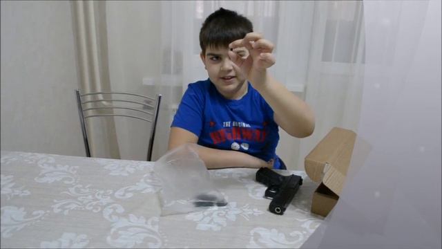 обзор страйкбольный Glock 17 смотреть онлайн