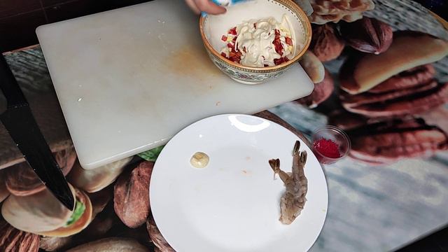 салат с креветками