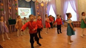 Утренник к 8 Марта. Песня "Мы сложили песенку".