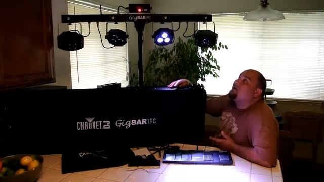Chauvet DJ Gig Bar IRC product review by DJ Ryan of Tah-Dah Productions смотреть онлайн