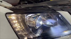 Skoda Octavia A7 2020 установка двух чиповых Билед линз - как снять разъём фары - шкода Октавия А 7