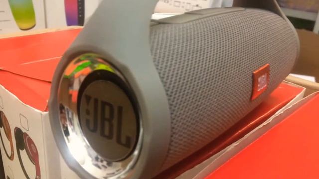 Колонка Boombox 15 см Свинцовая смотреть онлайн