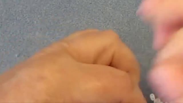 Кулон с супердуо ( из серии "Подарки к Новому году") смотреть онлайн