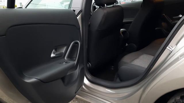 105677 - 2021 Mercedes-Benz CLA-Class 200d AT --STYLE-- смотреть онлайн