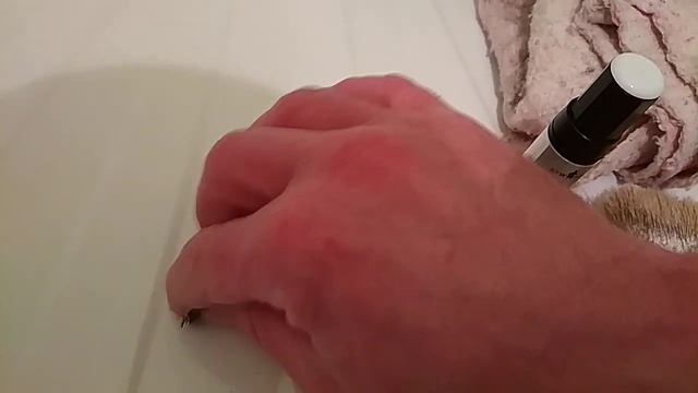 Устраняем Скол эмали на стальном душевом Поддоне. Реставрация эмали ванны. смотреть онлайн