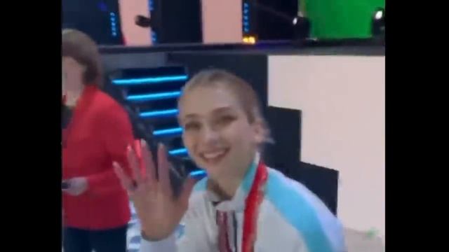 С Ума Сойти! Камила Валиева Получила Главную Награду После Олимпиады 2022 в Пекине смотреть онлайн