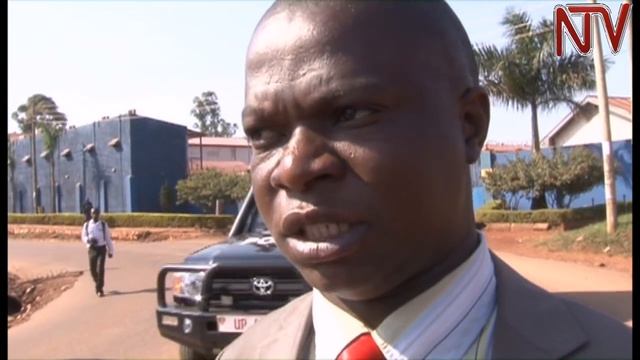 Point Blank: FDC officials face a tough time connecting with Muslims смотреть онлайн