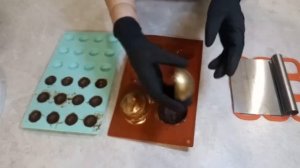 ЗОЛОТЫЕ ШОКОЛАДНЫЕ ШАРЫ// ШАР с СЮРПРИЗОМ// Вкусняшки Дома с Аллой// Golden chocolate balls