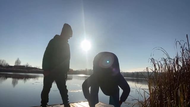 ? Зарядка ВСЕ ПРОСТО - 00093. Самая простая утренняя зарядка - растяжка. Сегодня в 8:30. смотреть онлайн