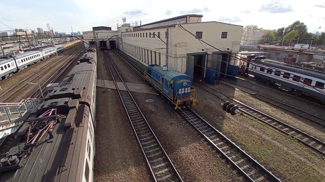 Манёвр тепловоза ТГМ4 в заезд депо Перерва смотреть онлайн