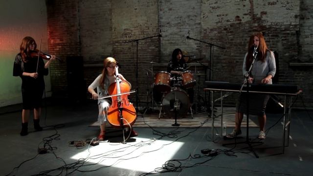Bulletproof Stockings: "Easy Pray" - The Hevria Sessions смотреть онлайн