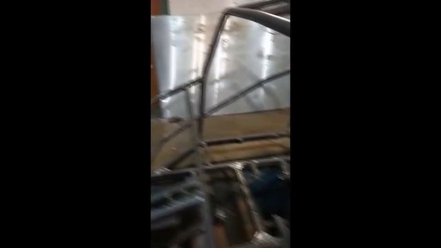 Супер-Багги "Красная Машина" рвет всех на бездорожье смотреть онлайн