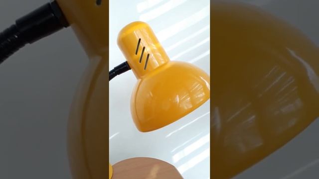 5pr. Лампа настольная на прищепке. Цвет дыня смотреть онлайн