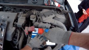 ЗАМЕНА АККУМУЛЯТОРА / NISSAN QASHQAI / 2.0
