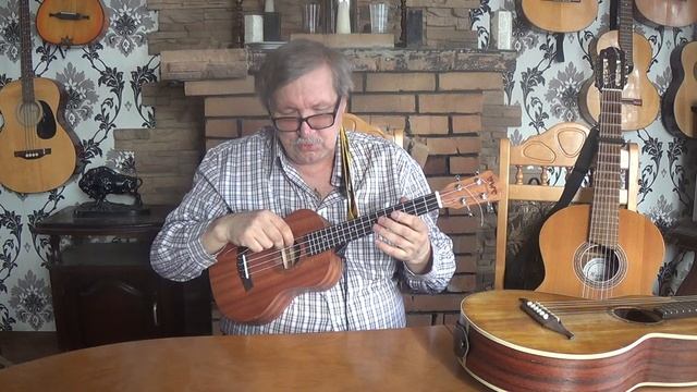 001 Гавайская гитара (укулеле) с русским строем смотреть онлайн