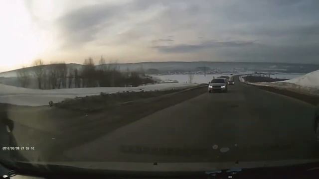 Лобовое столкновение на скорости 100 км ч 18+ смотреть онлайн