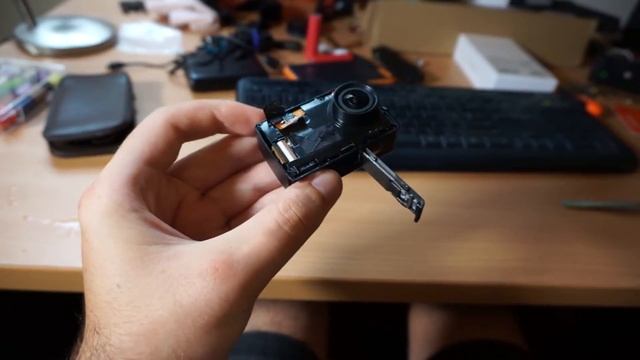 Fixing Xiaomi Yi 4K damaged by a sea water смотреть онлайн