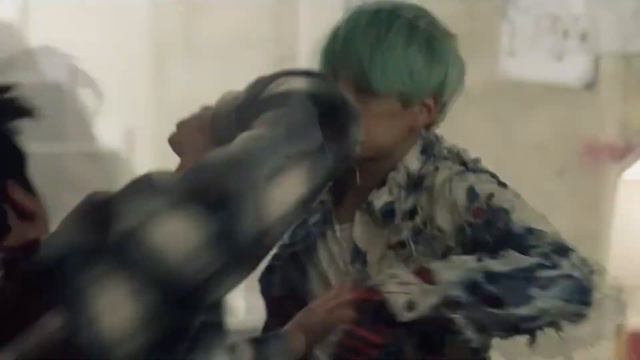 Слишком влюблён~Vkook смотреть онлайн