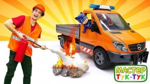 Герои в Масках в ТукТук Шоу: устраняем причину и последствия аварии! Видео про машинки