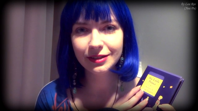 АСМР ASMR 11 любимых книг Шепот Таппинг смотреть онлайн