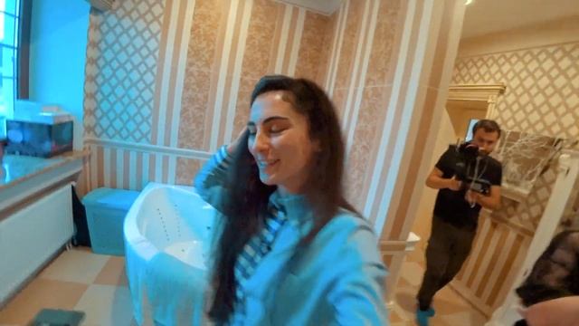 Обзор частного дома в Подмосковье. 7 Детей внутри! смотреть онлайн