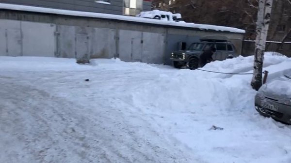 Бизнес на алмазке. Офис, склад-мастерская.