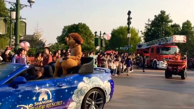 ДИСНЕЙЛЕНД В ШАНХАЕ | SHANGHAI DISNEY RESORT | МИНИ-ВЛОГ | ШАНХАЙ | МАХАБАТ ТААЛАЙБЕКОВА