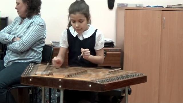 Катилась чёрная галка смотреть онлайн