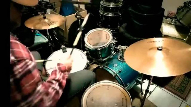 Drum Cover - Malibu - Hole - Ludwig Breakbeats смотреть онлайн