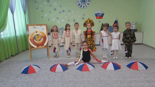 Тютчев Ф.И. "Умом Россию не понять..." читают дети 5 лет смотреть онлайн