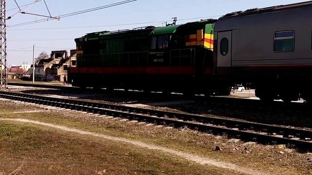 ЧМО3Э - 6220 маневры с вагонами поезда [КЖД 2022]