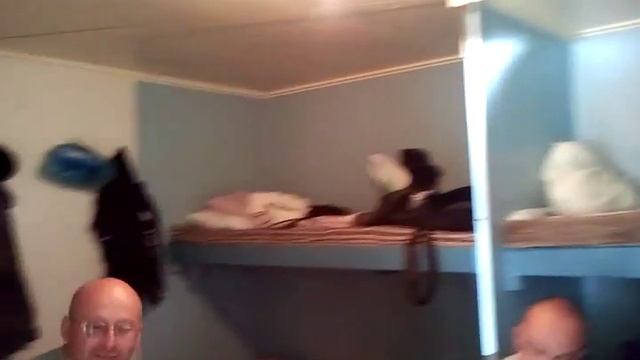 ? домик в лесу для сборщиков ягод швеция смотреть онлайн