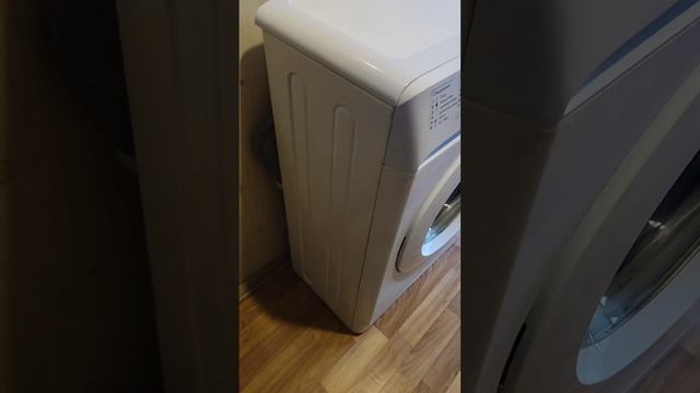 Indesit Innex 5кг отжим