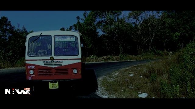 देहरादून की इस बस में क्यों मनाते हैं बर्थडे смотреть онлайн