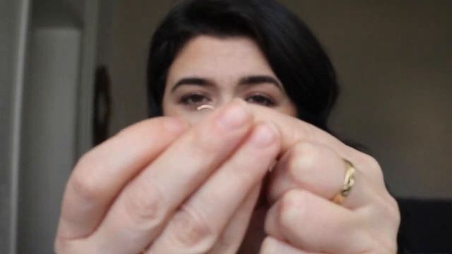 All About Hoop Earrings смотреть онлайн