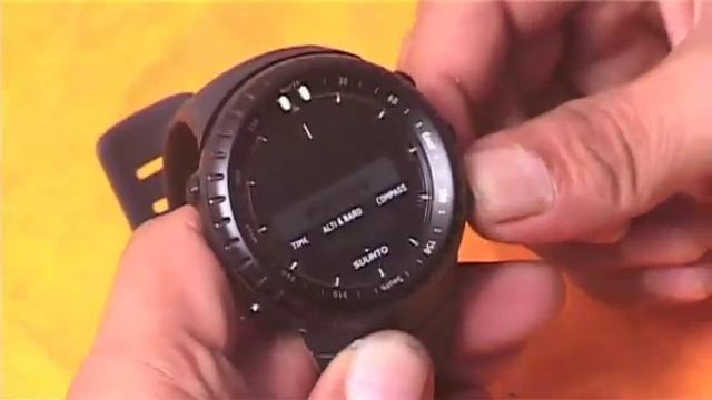 Suunto Core Black смотреть онлайн