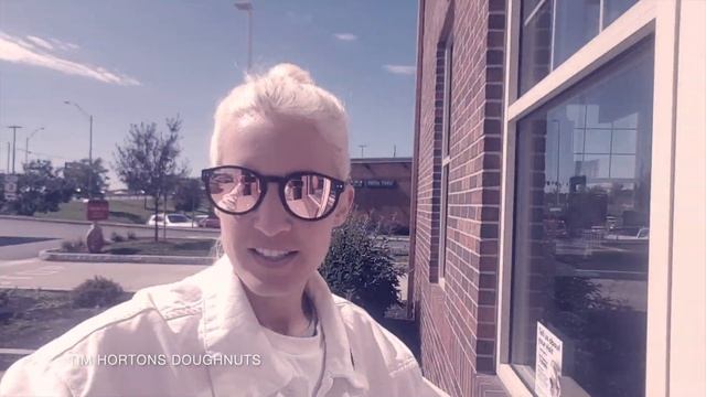 AUTOMATIC GOLD TOUR DIARY (NINA, LAU, Radio Wolf & Parallels) смотреть онлайн