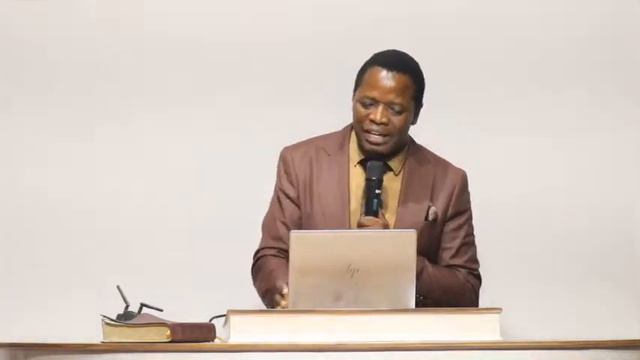 How To Keep Fellowship With The Holy Spirit In You... ..Rev Dr N Ngwenya смотреть онлайн
